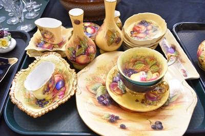 Lot 244 - A substantial collection of Aynsley Orchard Gold