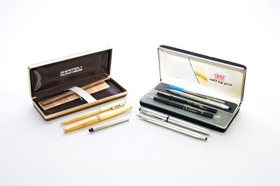 Lot 22 - Two cased sets of pens