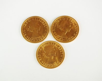 Lot 232 - Three Elizabeth II sovereigns