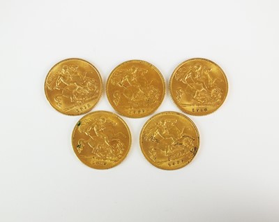 Lot 246 - Five half sovereigns