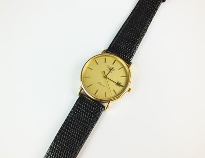 Lot 173 - A Gentleman's gold plated Longines Presence quartz wristwatch