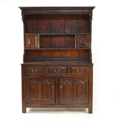 Lot 518 - A good early 18th century style, Denbighshire form oak dresser, by Bylaw