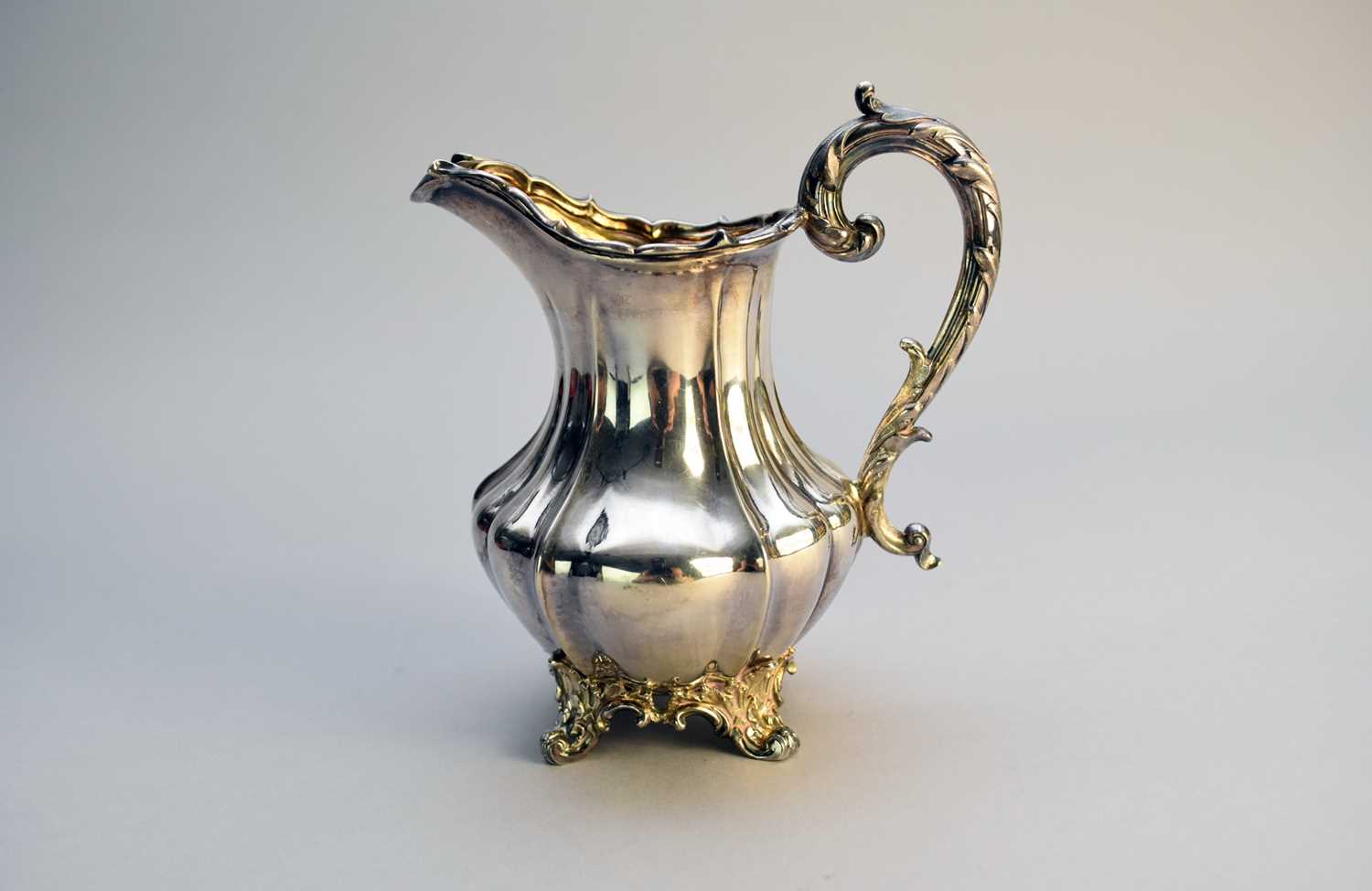 Lot 19 - An early Victorian silver cream jug