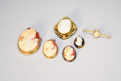 Lot 309 - A collection of cameo jewellery