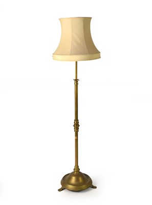 Lot 461 - An early 20th century brass telescopic standard lamp