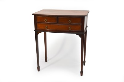 Lot 487 - A reproduction mahogany bow-front occasional table