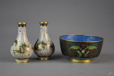 Lot 613 - A pair of small Chinese cloisonne vases and a small bowl