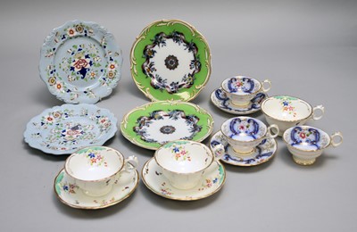 Lot 359 - A group of English pottery and porcelain, 19th century