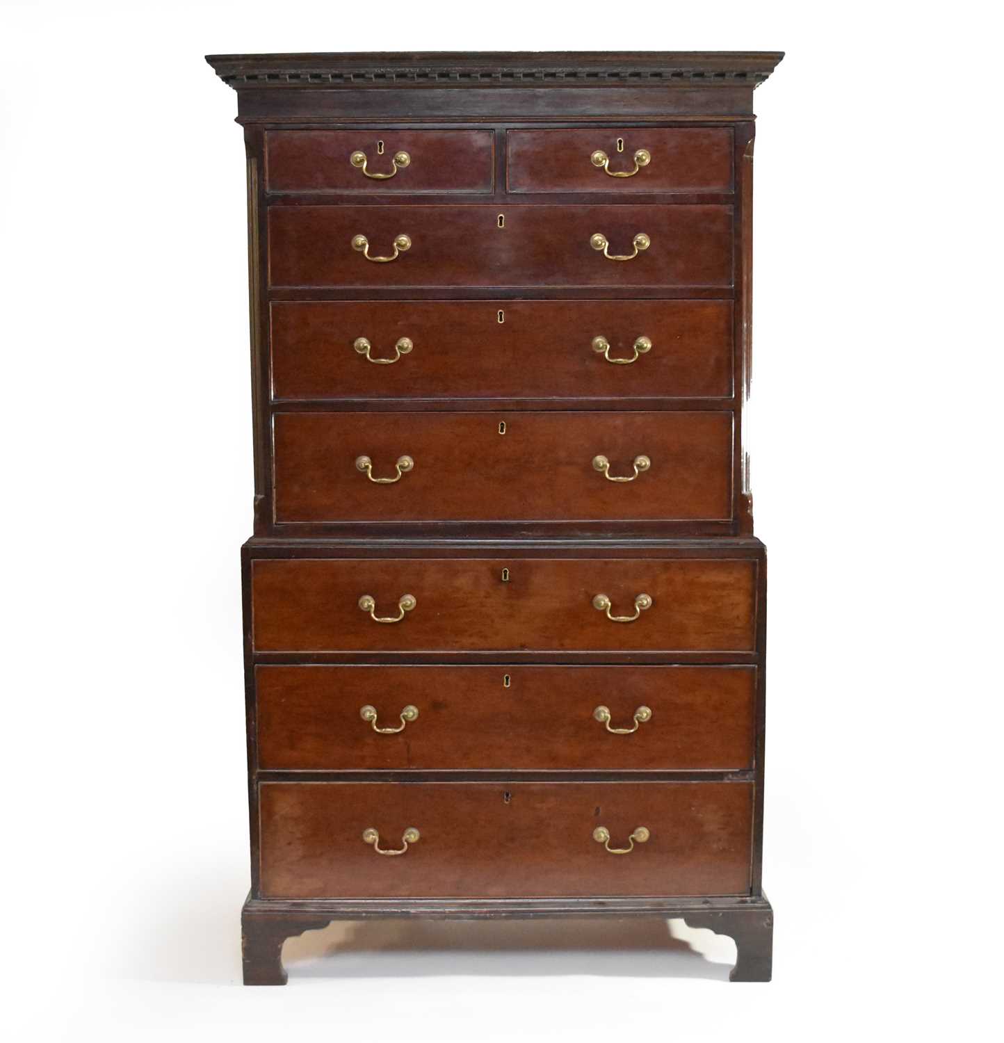 Lot 792 - A George III mahogany chest on chest