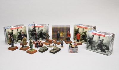 Lot 271 - A collection of painted and unpainted lead figures, various scales and series