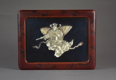 Lot 171 - A Japanese ivory inlaid lacquer box, Meiji era