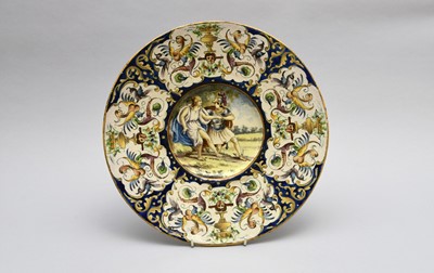 Lot 170 - Italian maiolica charger, 19th century