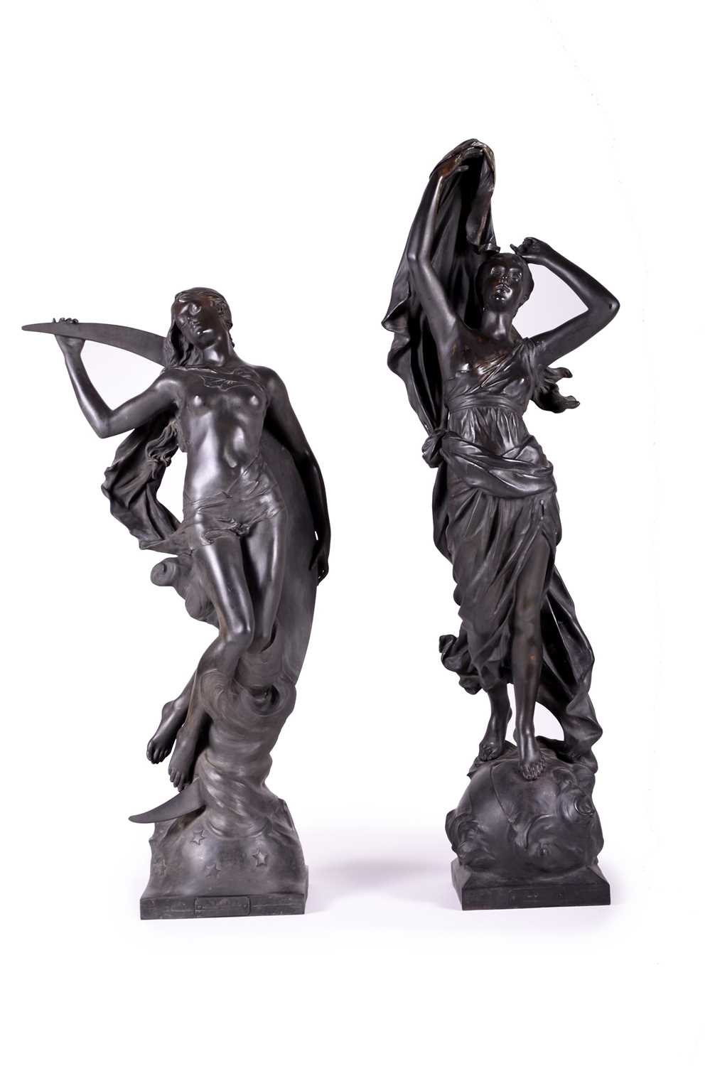 Lot 200 - After Eduard Drouot, 'La Nuit' and 'L'Aube', a pair of large bronze figures