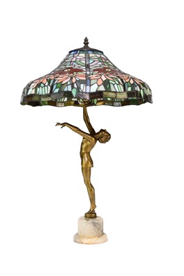 Lot 474 - A French art deco bronzed figural lamp