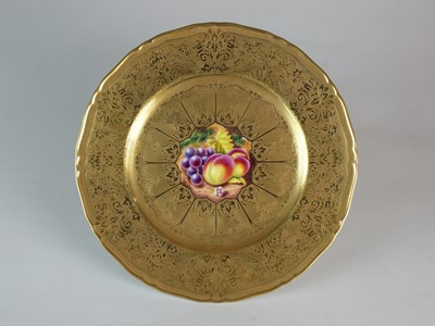 Lot 219 - Royal Worcester cabinet plate