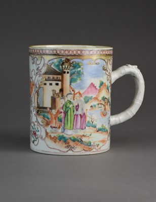 Lot 74 - A Chinese famille rose mug, 18th century