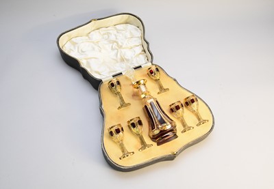 Lot 498 - Venetian glass liqueur set, 1930s-50s