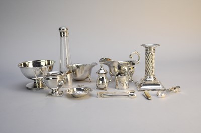 Lot 36 - A small collection of silver