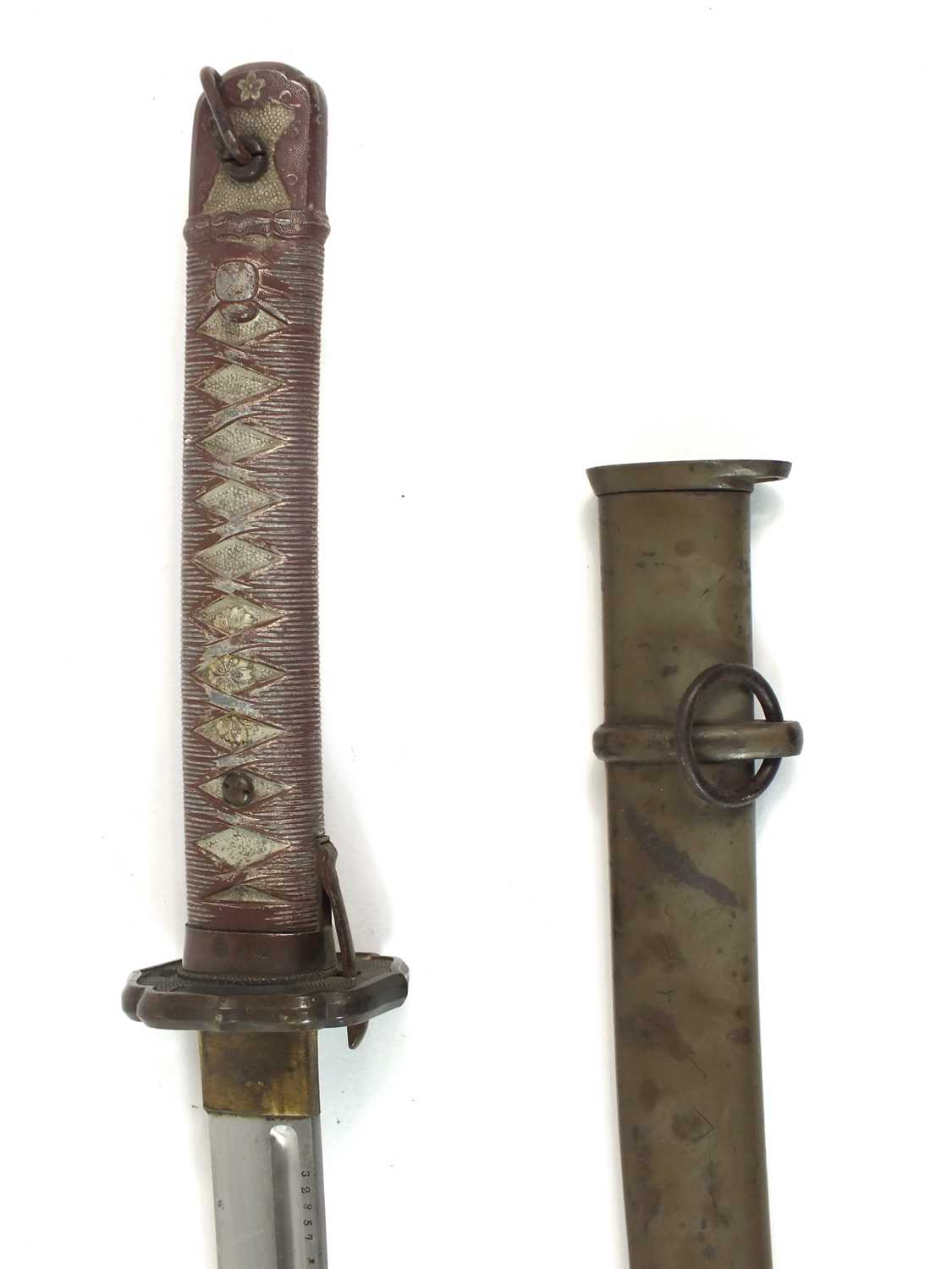 Lot 62 - WW2 Japanese NCO's Type 95 Shin-Gunto