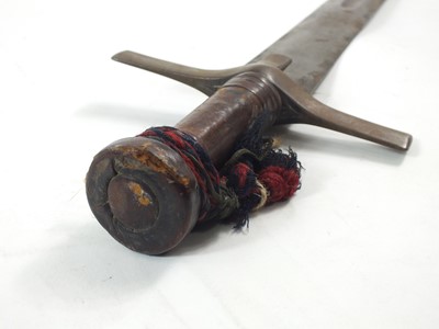 Lot 67 - Sudanese Kaskara sword