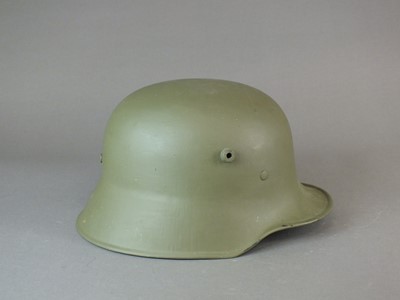 Lot 134 - Imperial German M18 combat helmet