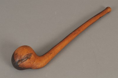 Lot 225 - A heavy short African carved hardwood knobkerry