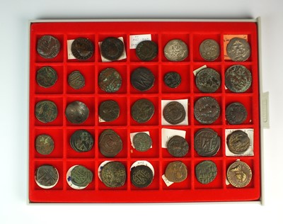 Lot 182 - A collection of Roman and Byzantine silver and base metal coins