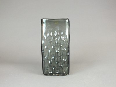 Lot 325 - A Whitefriars Basketweave glass vase designed by Geoffrey Baxter