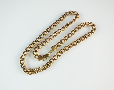 Lot 74 - A 9ct rose gold flat curb link chain necklace