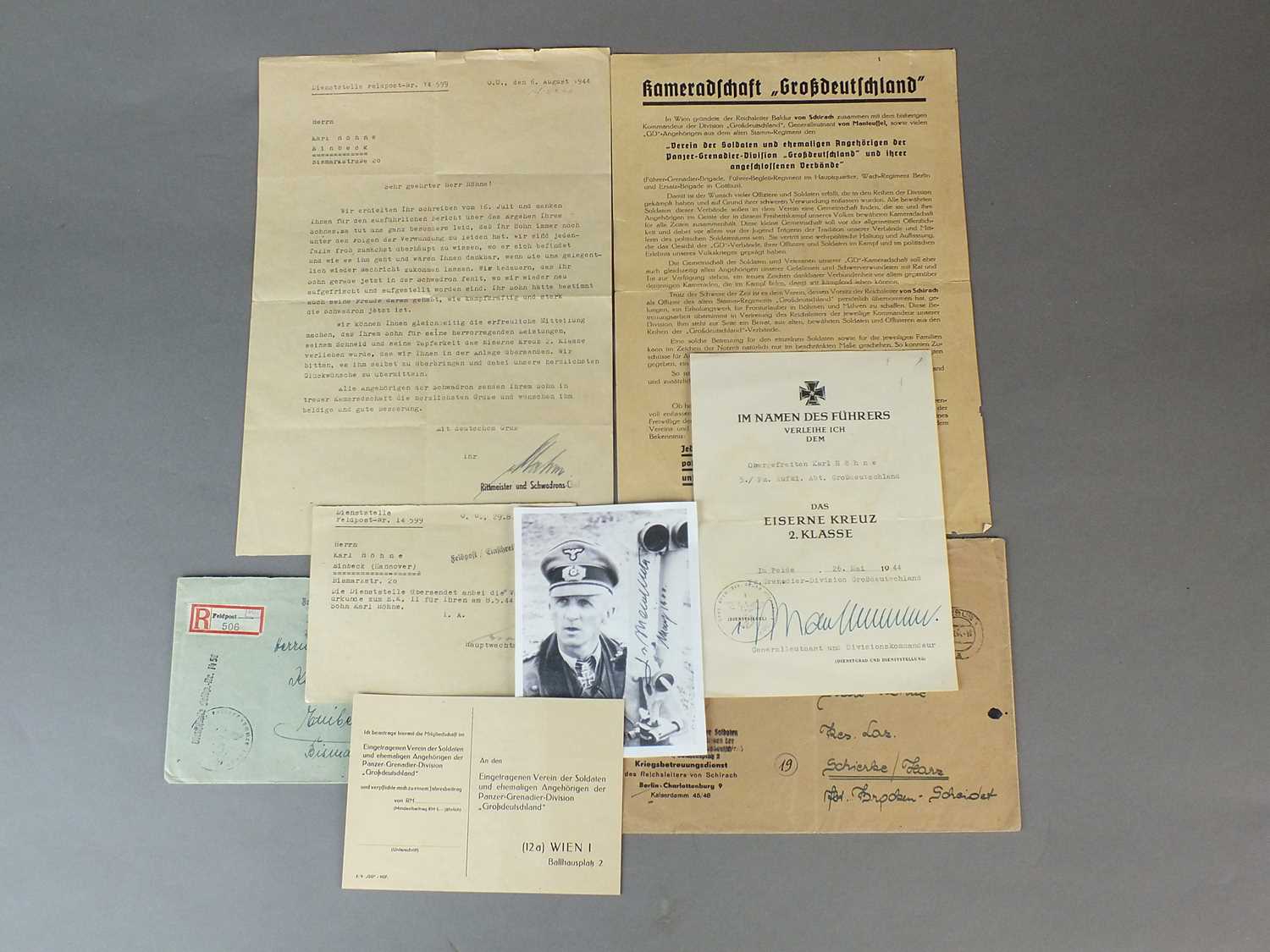 Lot 150 - German WW2 Großdeutschland Division documents