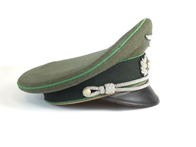 Lot 142 - WW2 German Gebirgsjäger Officer's visor worn by a Combat Dentist