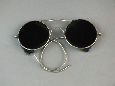 Lot 12 - RAF WW2 spectacles