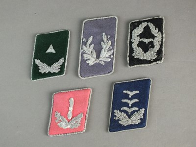 Lot 196 - Group of Luftwaffe and Luftschutz single collar tabs