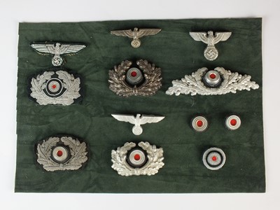 Lot 188 - German visor cap insignia