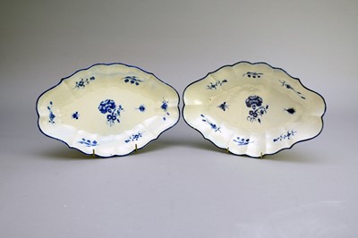 Lot 383 - Pair of Caughley 'Carnation' dessert centre dishes, circa 1785-92