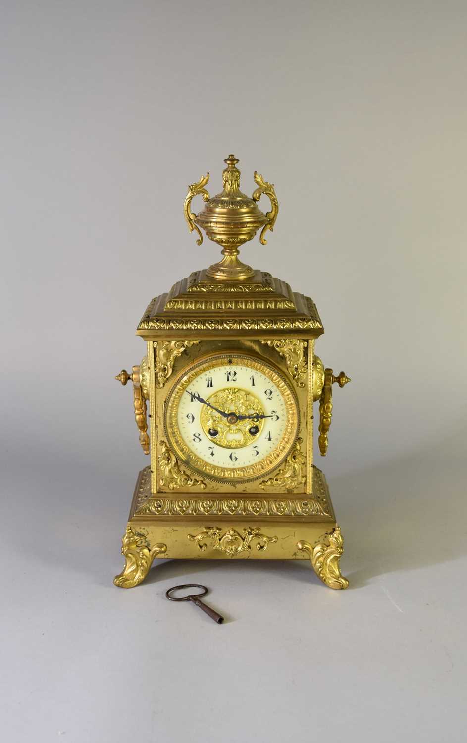 Lot 534 - A French gilt brass mantel clock