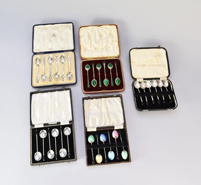 Lot 6 - A collection of cased spoons