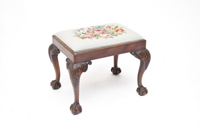 Lot 594 - An early 20th century, George II style, mahogany stool