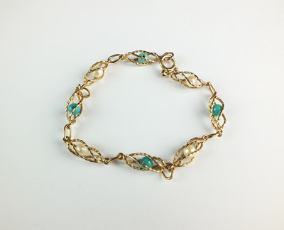 Lot 132 - A 9ct gold cultured pearl and green paste bracelet