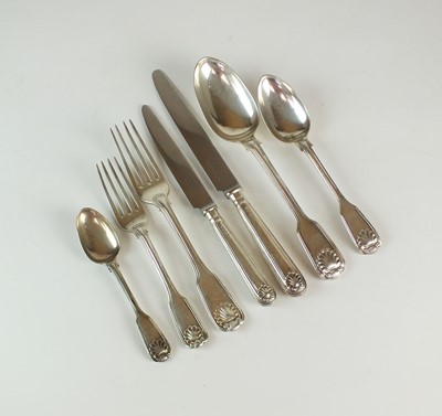 Lot 28 - A canteen of Fiddle Thread and Shell pattern silver cutlery
