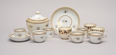 Lot 285 - Thomas Wolfe tea and coffee service together with further ceramics