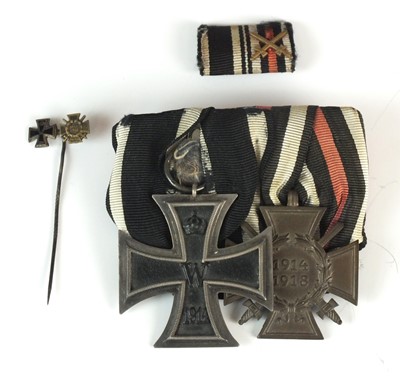 Lot 355 - Imperial German WW1 medal pair