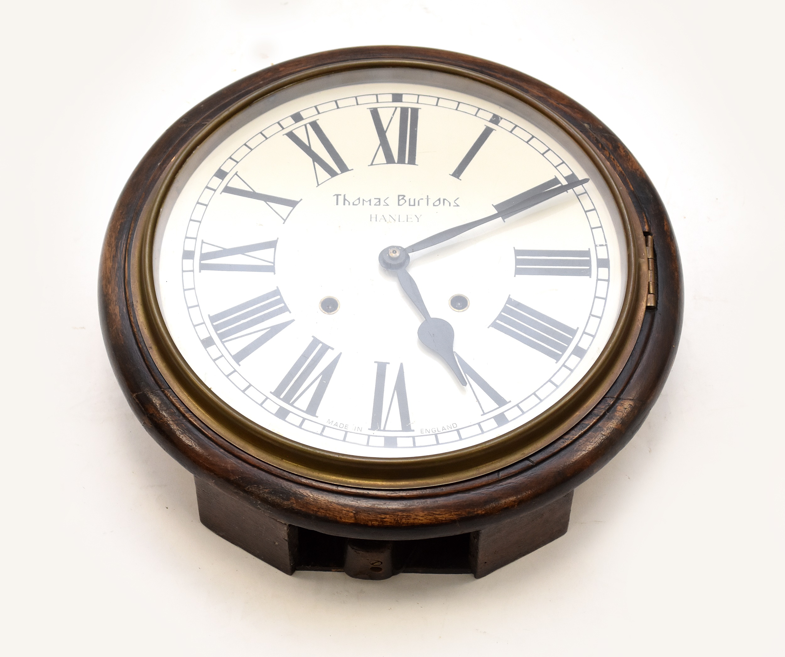 Lot 32 - An early 20th century wall clock, Thomas