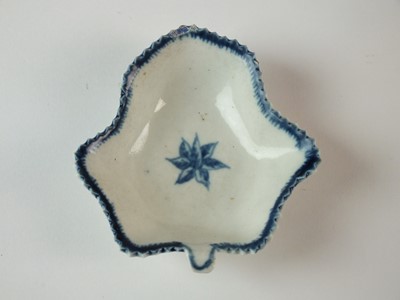 Lot 112 - A group of Caughley porcelain, circa 1780-85
