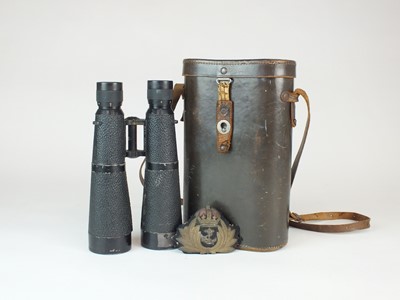 Lot 268 - A pair of Second World War German field binoculars