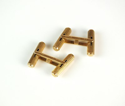 Lot 56 - A pair of 18ct gold Boucheron cufflinks