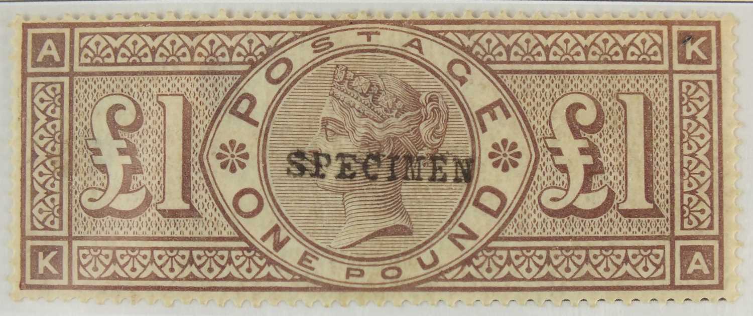 286 - A very good Great Britain stamp collection, 1840-1939 including a £1 brown, in 6 albums
