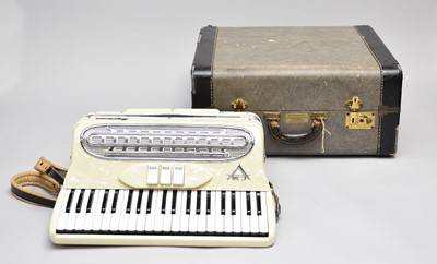 Lot 517 - A Suprema C30 Italian accordion with case