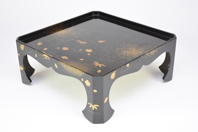 Lot 173 - A Japanese lacquer small table