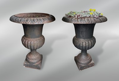 Lot 252 - A good pair of Victorian cast iron urns